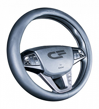 17619 Оплетка руля M "CarFashion" «PLATINUM» черный