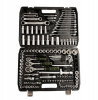 Набор инструмента титан 151